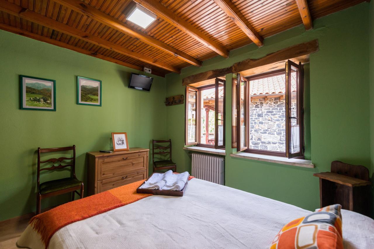Hostal Pena Santa Soto  Екстер'єр фото