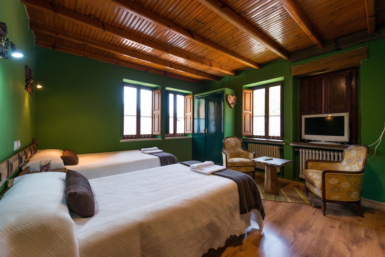 Hostal Pena Santa Soto  Екстер'єр фото