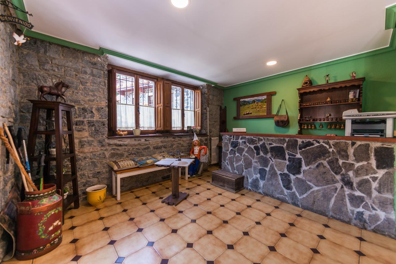 Hostal Pena Santa Soto  Екстер'єр фото